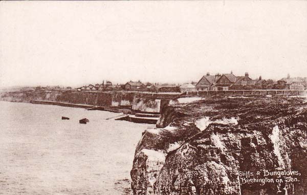 Cliff & Bungalows c. 1901
